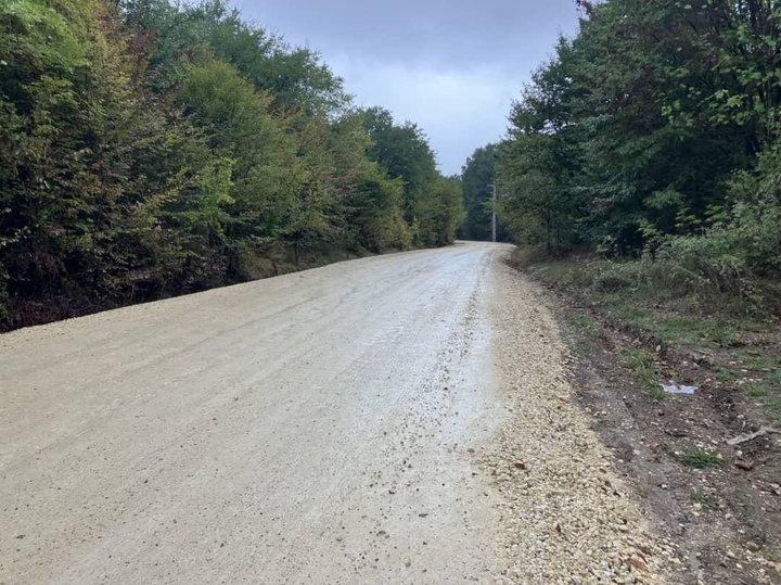 زیرسازی راه دسترسی منطقه نمونه گردشگری مهربان‌رود