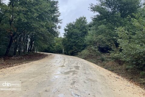 زیرسازی راه دسترسی منطقه نمونه گردشگری مهربان‌رود