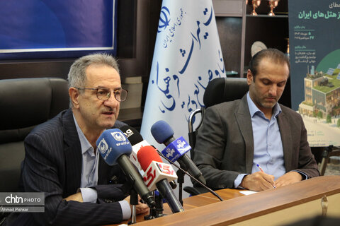 ایران با تکیه بر مزیت‌های گردشگری آماده گسترش همکاری‌های بین‌المللی است/ گردشگری ایران متوقف نمی‌شود/ آمادگی برای لغو روادید با کشورهای متقاضی 