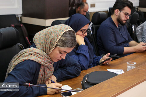 نشست خبری معاون گردشگری با‍ محوریت هفته گردشگری