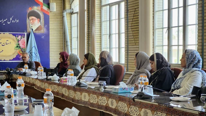 برپایی نمایشگاه‌های صنایع‌دستی در اماکن تاریخی اراک هم‌زمان با هفته فرهنگی/ احیای میراث و نشاط اجتماعی در قلب تاریخ