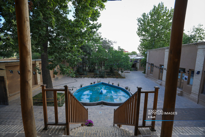 بیت امام خمینی