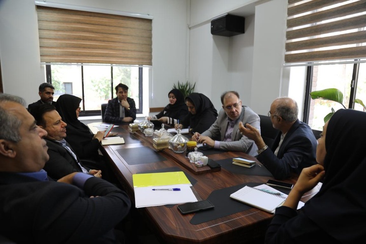 هم‌افزایی سه نهاد ملی برای رفع بیمه هنرمندان صنایع‌دستی