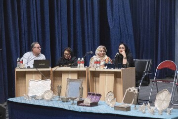 رونمایی از آثار ارزشمند ملیله هنرهای سنتی در وزارت میراث فرهنگی