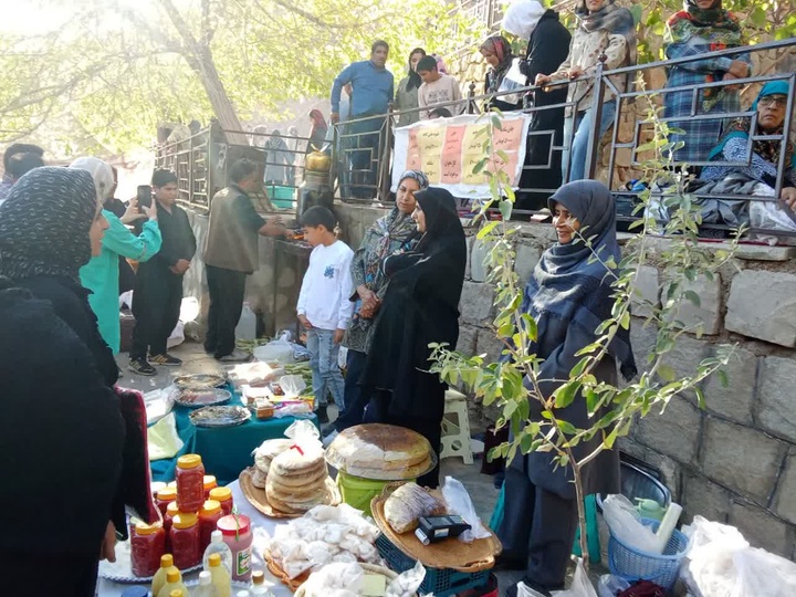 مزار انجیری قاینات میزبان آیین بی‌بی حور و بی‌بی نور