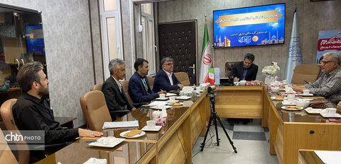 بررسی چالش‌های دفاتر خدمات مسافرتی قم