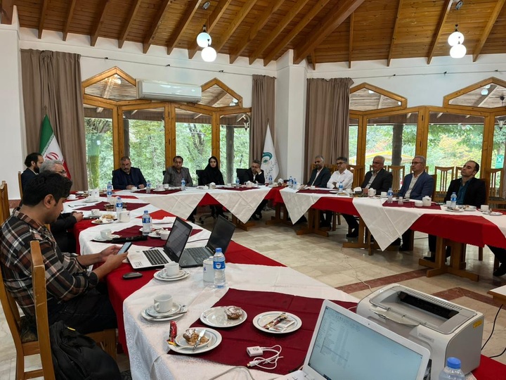 نخستین جلسه هیئت راهبردی پایگاه جهانی عباس‌آباد برگزار شد