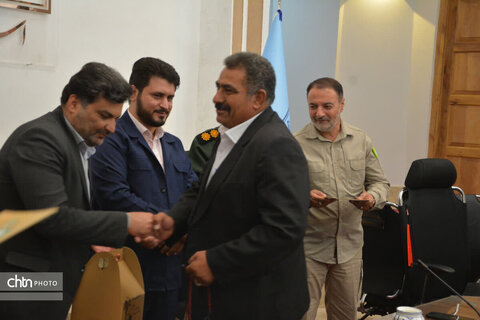 تجلیل از ایثارگران، خانواده شهدا و اعضای بسیج شاغل اداره‌كل میراث‌فرهنگی، گردشگری و صنایع‌دستی یزد