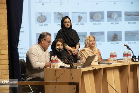 رونمایی از آثار ارزشمند هنرهای سنتی در وزارت میراث فرهنگی