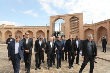 اردبیل مهد تاریخ و تمدن است/ هدف از سفر به استان اردبیل کمک به توسعه حوزه میراث‌فرهنگی، گردشگری و صنایع‌دستی استان است