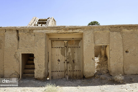 همزمان با بازگشایی مدارس نواخت زنگ گردشگری در سفر شهرستانی امیر کرم زاده به تیران و کرون