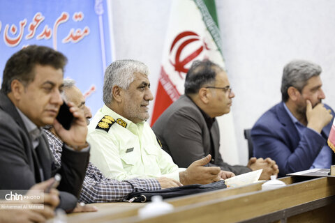 همزمان با بازگشایی مدارس نواخت زنگ گردشگری در سفر شهرستانی امیر کرم زاده به تیران و کرون