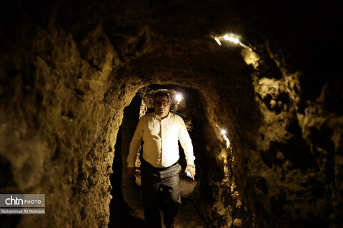 همزمان با بازگشایی مدارس نواخت زنگ گردشگری در سفر شهرستانی امیر کرم زاده به تیران و کرون