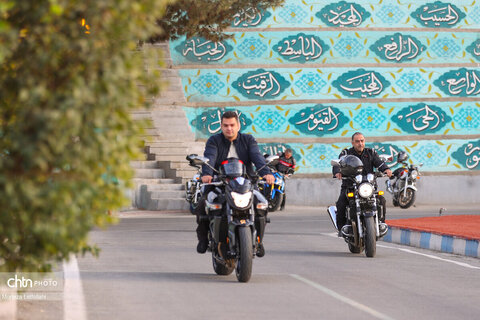 رالی تور ملی موتورسیکلت «بشارت فتح» به مناسبت هفته دفاع مقدس از تهران به یزد