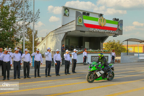 رالی تور ملی موتورسیکلت «بشارت فتح» به مناسبت هفته دفاع مقدس از تهران به یزد