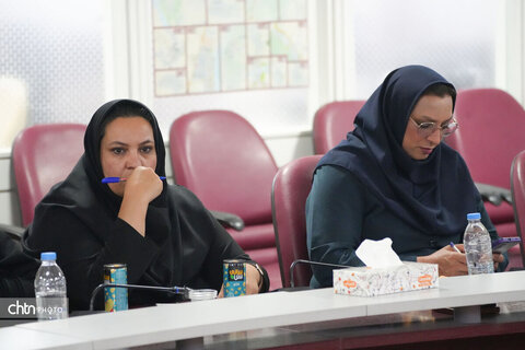 نشست خبری س ب