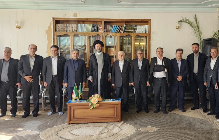 دیدار قائم‌مقام وزیر و معاون میراث‌فرهنگی با امام جمعه اردبیل