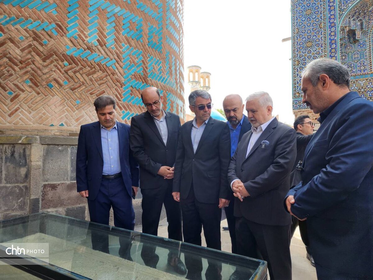 بازدید علی دارابی از بقعه شیخ صفیالدین اردبیلی/ نیازها و راهکارهای حفاظت از میراث جهانی