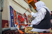 تولید سالانه ۶۰ هزار مترمربع گلیم در عنبران
