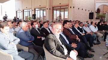 آیین اولین برداشت گردو پکان در حاجی آباد برگزار شد/ آیین برداشت گردوی پکان فرصتی برای توسعه گردشگری کشاورزی است