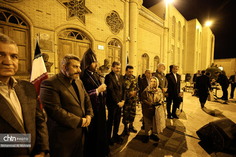 کلیسای وانک اصفهان میزبان قهرمانان دفاع مقدس