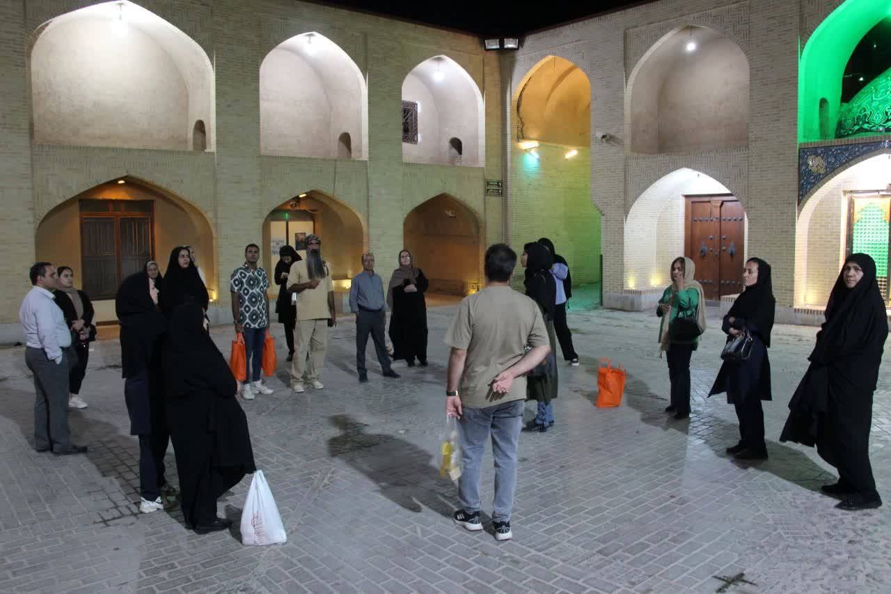 برگزاری تور گردشگری ویژه فعالان گردشگری شهرستان بافق در اردکان