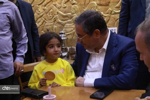 بازدید استاندار آذربایجان غربی از دهکده گردشگری حسنلو نقده