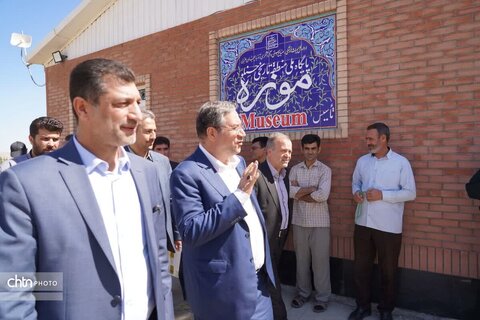 بازدید استاندار آذربایجان غربی از دهکده گردشگری حسنلو نقده