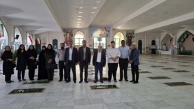 غبارروبی گلزار شهدا بندرعباس همزمان با هفته گردشگری