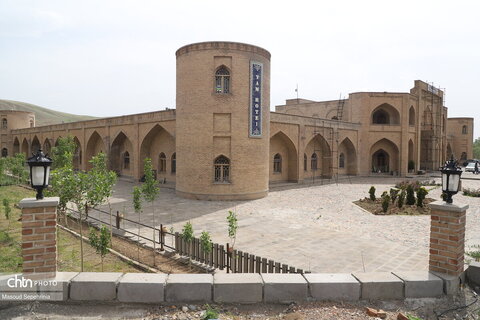 کاروانسرای یام در مرند
