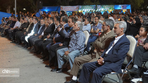 دومین جشنواره ملی انگور شهرستان ملایر برگزار شد