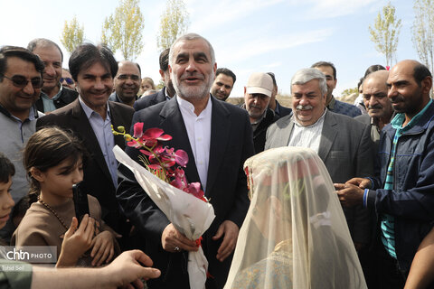 دومین جشنواره گردوی ثمرین