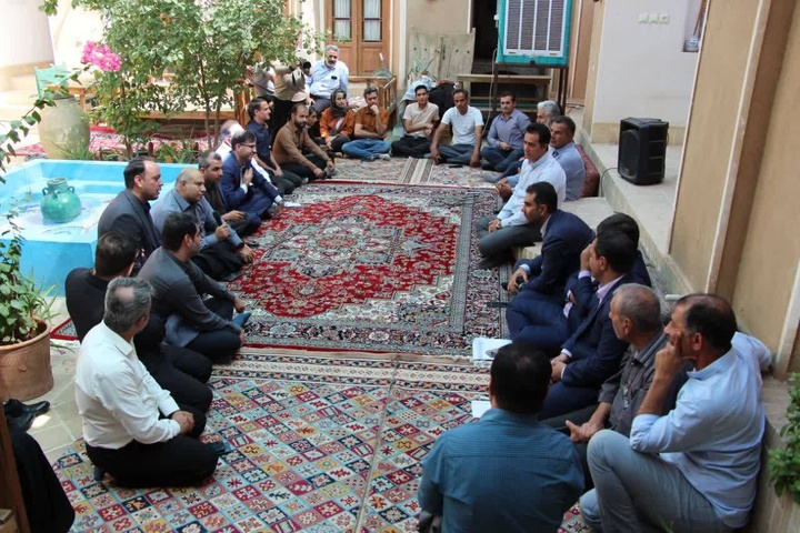 بررسی راهکارهای توسعه و ارتقای ظرفیت‌های گردشگری شهرستان اردکان