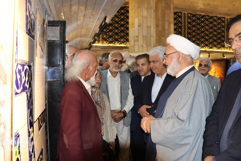 آغاز  برنامه‌های روز جهانی جهانگردی و هفته گردشگری با عنوان «ضرباهنگ گردشگری» در آرامگاه فردوسی