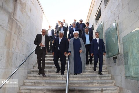 آغاز  برنامه‌های روز جهانی جهانگردی و هفته گردشگری با عنوان «ضرباهنگ گردشگری» در آرامگاه فردوسی