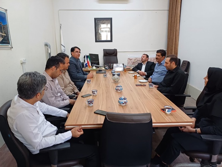 تعامل سازنده شهرداری و میراث‌فرهنگی فردوس برای توسعه پایدار گردشگری/ دیدار شهردار فردوس با مسئولان میراث‌فرهنگی و مجموعه آبگرم