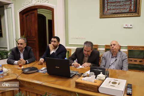 نشست صمیمی فعالان گردشگری با استاندار خراسان رضوی درروز جهانی جهانگردی و آغاز هفته گردشگری