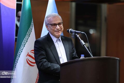 تکریم و معارفه