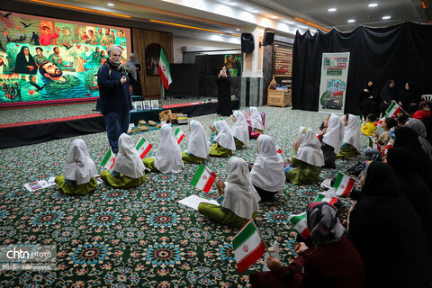 برگزاری رویداد فرهنگی «لحظه‌های قصه و حماسه با مادر و کودک» در اهواز