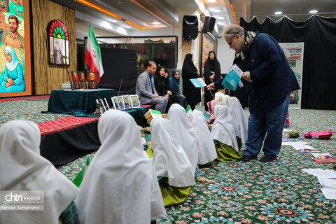 برگزاری رویداد فرهنگی «لحظه‌های قصه و حماسه با مادر و کودک» در اهواز