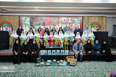 برگزاری رویداد فرهنگی «لحظه‌های قصه و حماسه با مادر و کودک» در اهواز