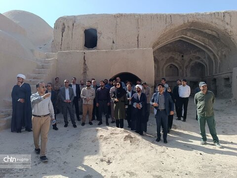 هامون میزبان تور یک‌روزه معرفی ظرفیت‌های گردشگری شد