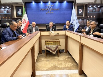 نشست مشترک معاون گردشگری با بیش از ۴۰ انجمن دوستی ایران با کشورهای مختلف برگزار شد