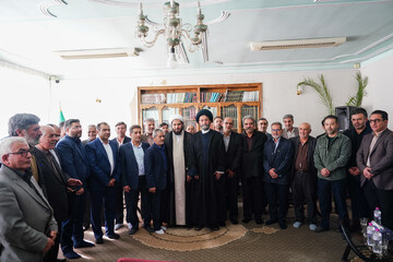 دیدار فعالان گردشگری استان اردبیل با نماینده ولی فقیه در استان و امام جمعه اردبیل