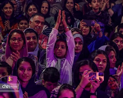 طنین «آوای کوچه آشتی‌کنان» در قلب بافت تاریخی یزد