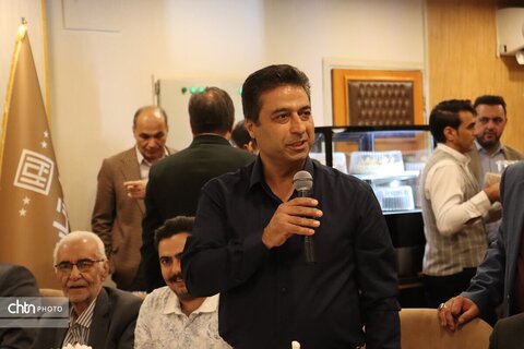 نشست با پیشکسوت  غذا وسوغات مشهد  سنت وطعم در گردشگری