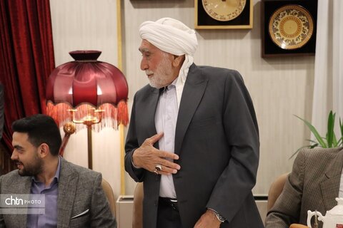 نشست با پیشکسوت  غذا وسوغات مشهد  سنت وطعم در گردشگری