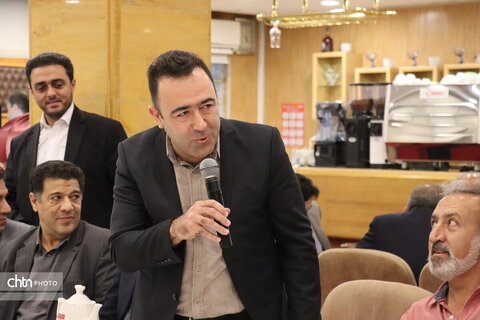 نشست با پیشکسوت  غذا وسوغات مشهد  سنت وطعم در گردشگری