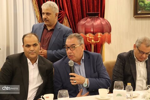 نشست با پیشکسوت  غذا وسوغات مشهد  سنت وطعم در گردشگری