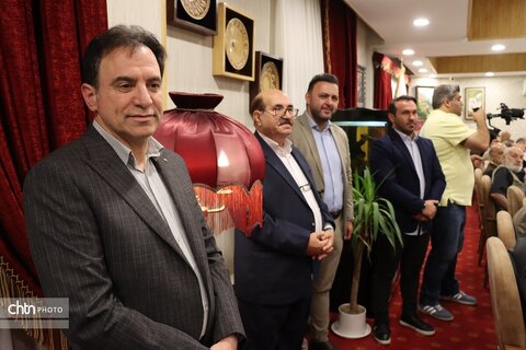 نشست با پیشکسوت  غذا وسوغات مشهد  سنت وطعم در گردشگری